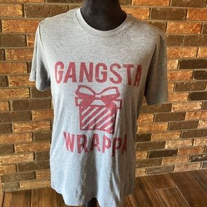 Size medium gray gangsta wrappa christmas T-shirt